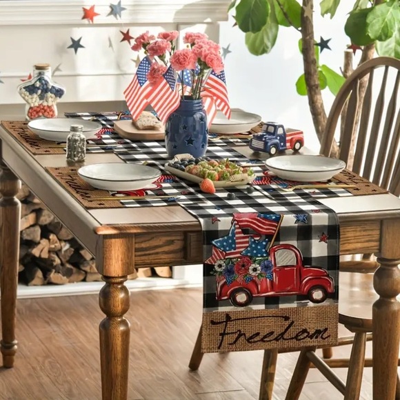 NWT- Set of 4- Buffalo Check- Patriotic 🇺🇸 Farmtruck Freedom- Placemats 12x18 - Picture 5 of 8